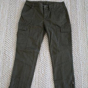$79 INC International Concepts PANTS Cargo TROUSERS - Size 2P